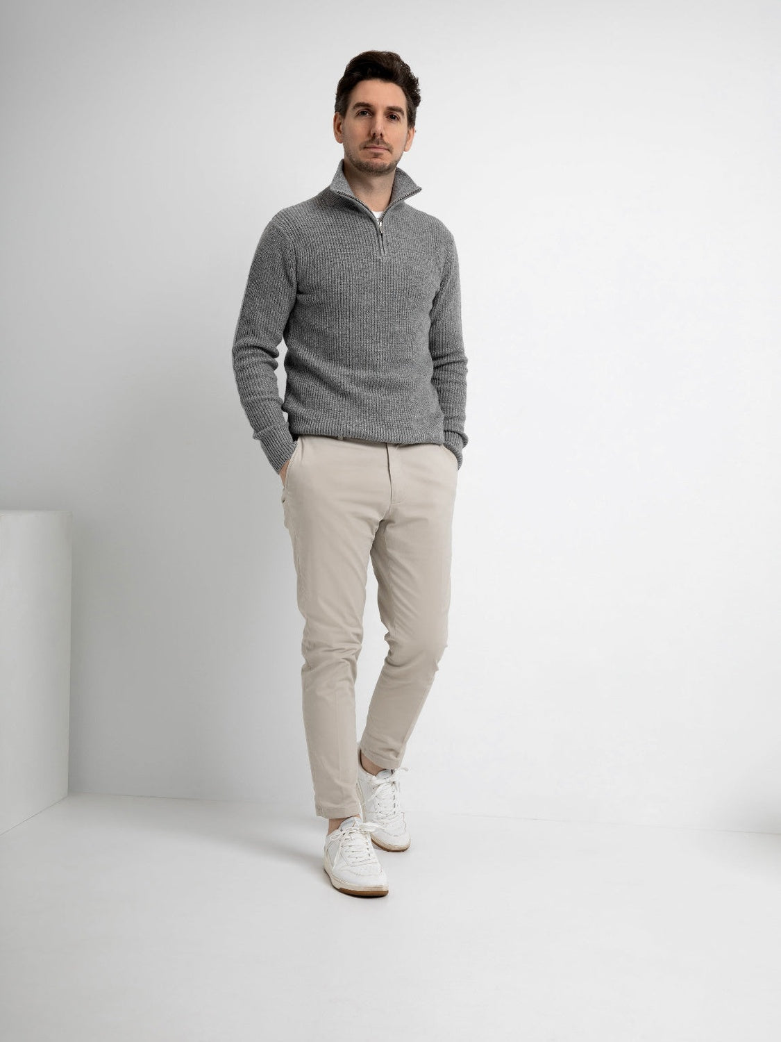 Auvergne Zipper Sweater - Grey